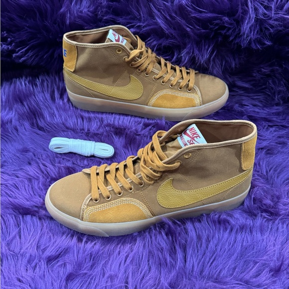 Blazer Court Mid Premium SB
'Desert Ochre Gum' - Picture 2 of 7